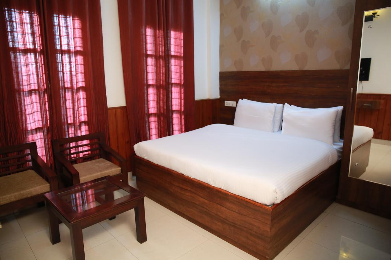 Red Apple Hotel Sangrur Εξωτερικό φωτογραφία